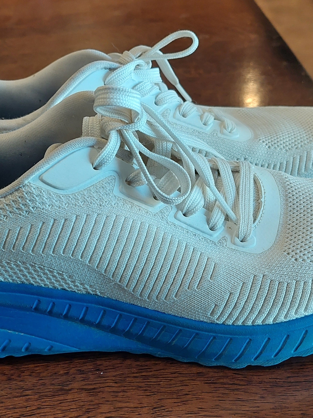 Skechers Bobs Memory Foam Sneakers Womens 7 White Blue Lace Up